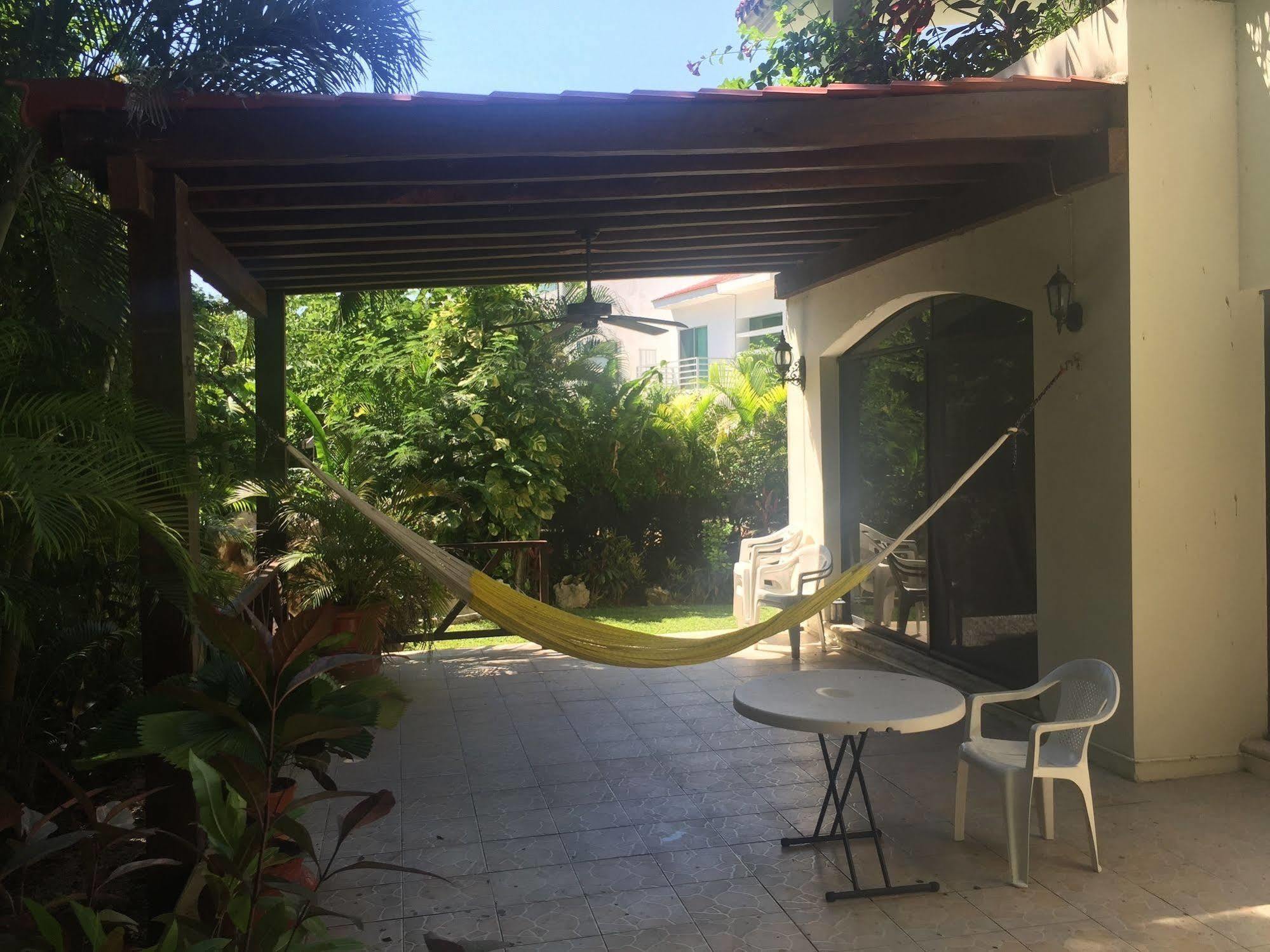 Green Oasis Home Boutique Плая дел Кармен Екстериор снимка