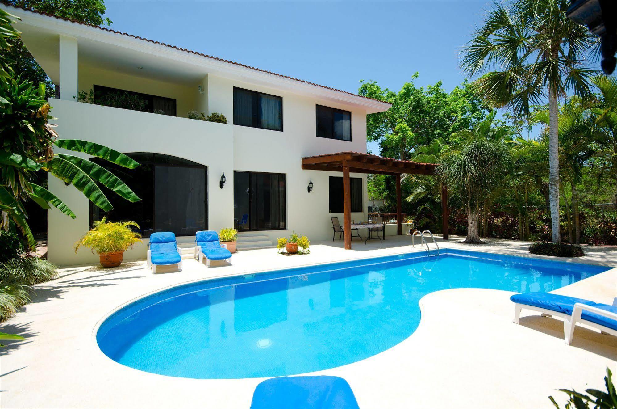 Green Oasis Home Boutique Плая дел Кармен Екстериор снимка