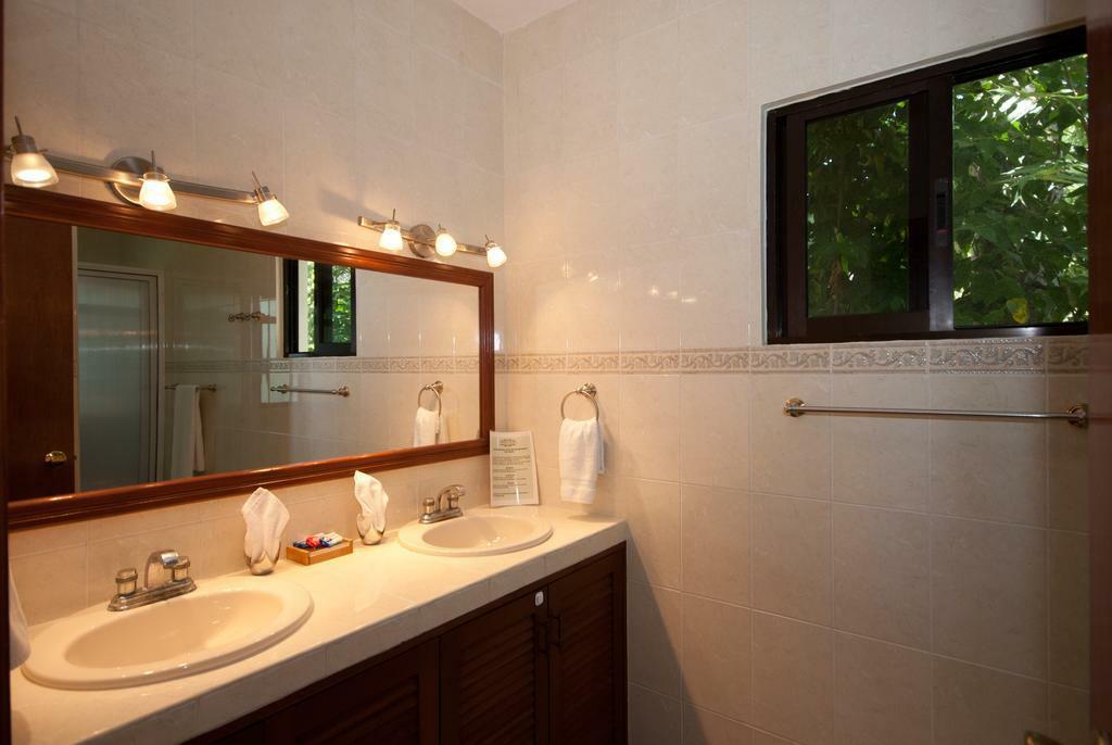 Green Oasis Home Boutique Плая дел Кармен Екстериор снимка